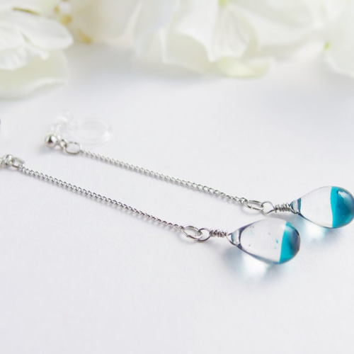 雫形 ガラスビーズのピアス／イヤリング しずく型ビーズのピアス・イヤリング - 錬金術師の箱庭 - BOOTH