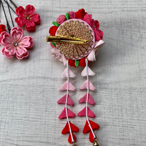 つまみ細工 髪飾り ヘアクリップ 滑り止め 七五三用 つまみ細工 髪飾り ヘアクリップ 滑り止め 七五三用