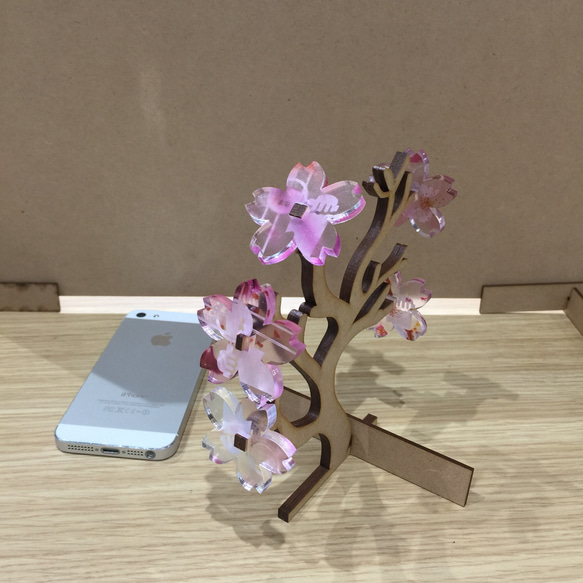 桜の盆栽風インテリア用オブジェ(木材とアクリル) 3枚目の画像