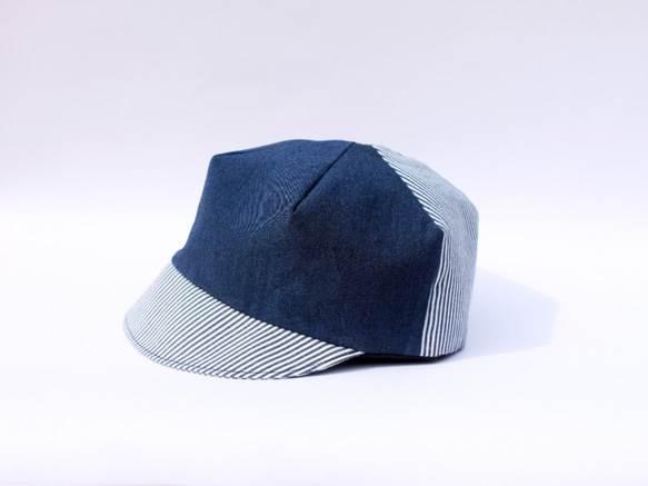 深藍條紋遮陽帽(鴨舌帽) 第4張的照片