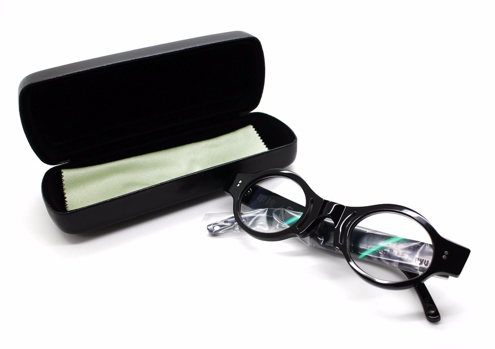 楕円とスリットの黒ぶちセルロイドメガネ018-KK