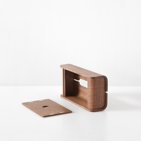 Tetrad 手工木製面紙盒∣黑胡桃 第4張的照片