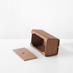 Tetrad 手工木製面紙盒L∣黑胡桃/白橡木 第8張的照片