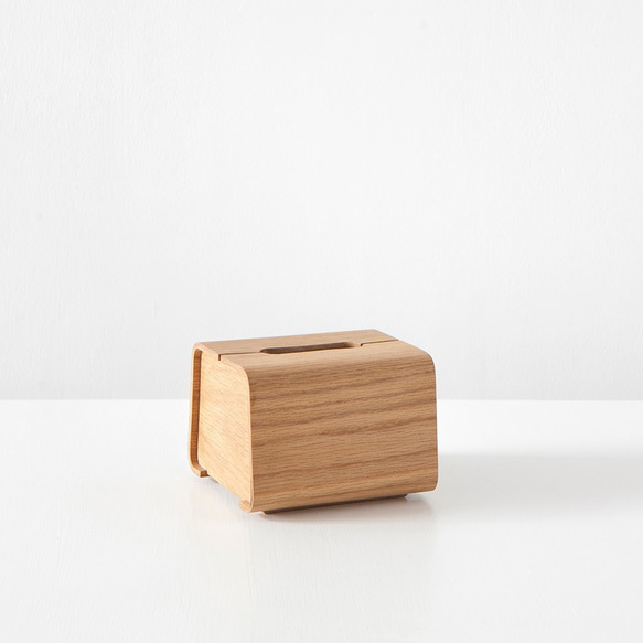 Tetrad 手工木製面紙盒S∣黑胡桃/白橡木 第5張的照片