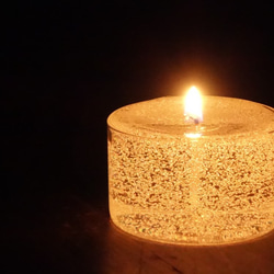 陰影の映える彫刻のような真っ白いキャンドル【HAZE】ヘイズ