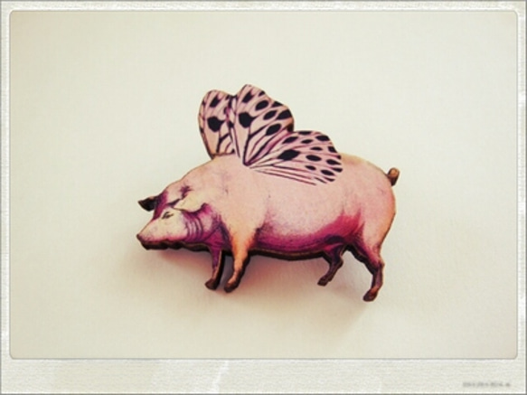 【Fairy Pig　ピンクの仔豚】　ブローチ 1枚目の画像