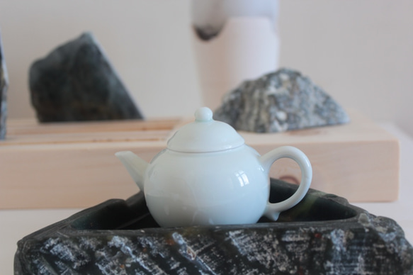 ［雲岫］茶席石器 杯墊壺承 套裝 ｜茶をたてる席 第5張的照片