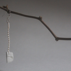 [連動織機]糸（単品） - 天然石ラフカット手磨き石文字マクラメソフトストーンイヤリング 4枚目の画像