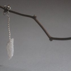 ［聯乘loomloomthings］糸（單隻）－天然石 原石切割 手工打磨 石頭信 Macrame 軟石耳環 第5張的照片