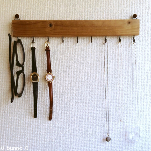 キナリノ掲載商品＊ wood wall display -brown- ＊ ネックレス 1枚目の画像