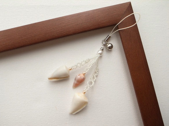 natural shell key holder 1枚目の画像