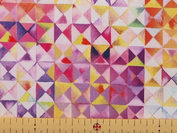 modafabrics カラフルなデジタルプリント生地 GRADIENTSⅡ / TRIANGLES / PARFAIT 4枚目の画像