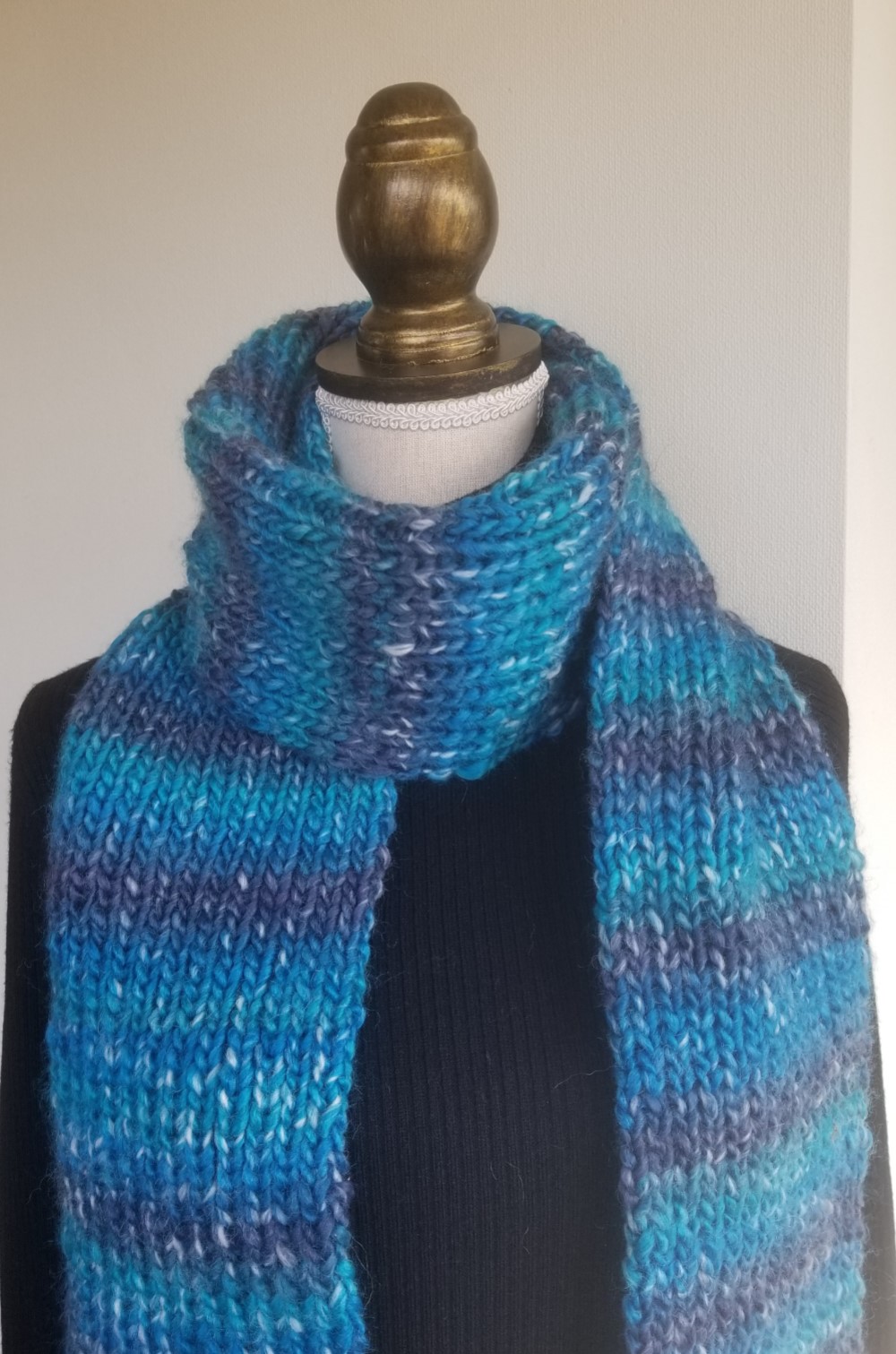 E78M【クリスマスギフト】冬空に映えるターコイズブルー系メランジ/柔かくあたたかいロングマフラー【送料無料】