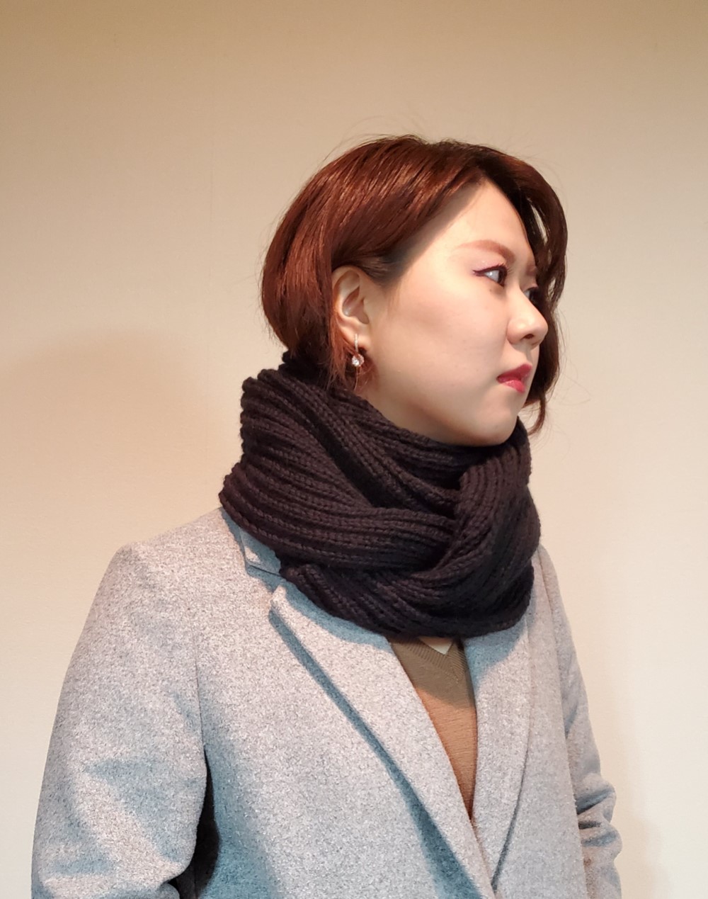 E103M【クリスマスギフト】ブラックがおしゃれ。立体感のあるリブ編みマフラー/ピュアメリノウール100％【送料無料】