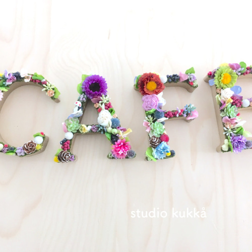 送料無料 直径11cm♡アルファベットオブジェ カラフルフラワーミックス