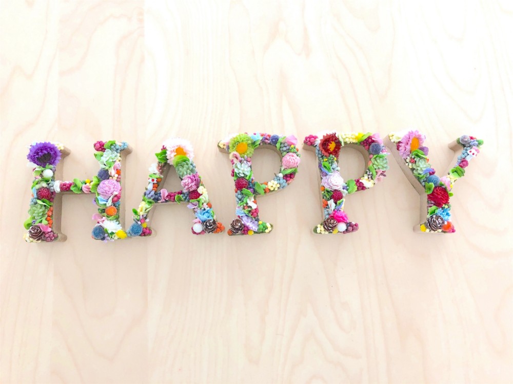 送料無料 直径11cm アルファベットオブジェ イニシャル ラブリー