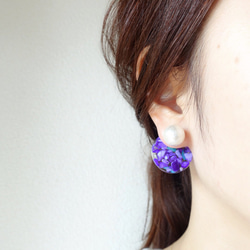 月食系列Murasaki樹脂珍珠耳環 第4張的照片
