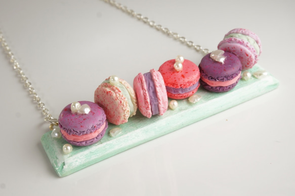 ｜Petits macarons｜ 手工軟陶黏土 低温泥 polymer clay 馬卡龍 項鏈 第2張的照片