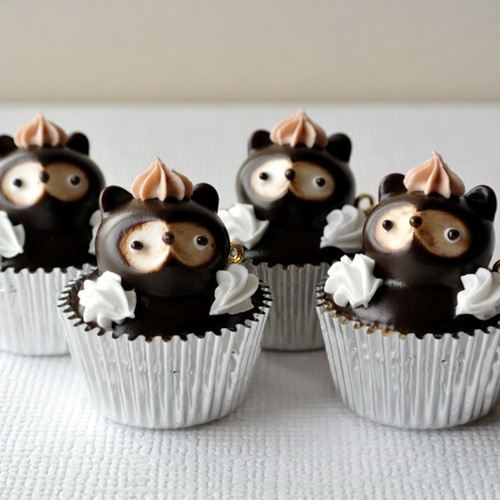 たぬきケーキ・ストラップ(銀カップ) 携帯ストラップ minatsu 通販