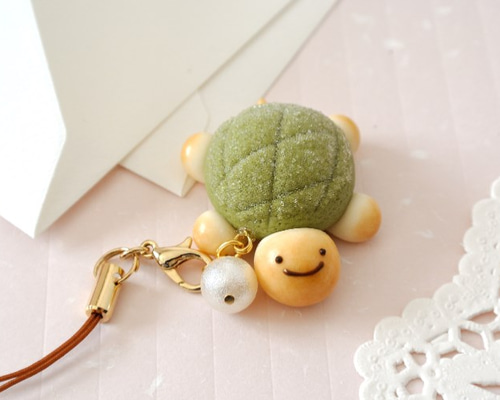 オーダーページ✰抹茶カメロンパンストラップ フェイクスイーツ ミニチュアパン オーダーページ✰抹茶カメロンパンストラップ フェイクスイーツ