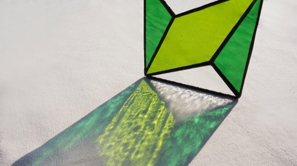 杯墊 置物墊 掛飾 玻璃鑲嵌『LUMIROOMI 正負空間』四角綠 第2張的照片