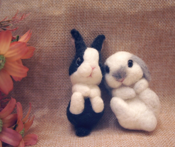 羊毛氈放輕鬆兔兔 擺飾/鑰匙扣 第3張的照片
