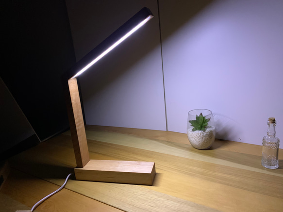 テーブルライト スタンドライト LED おしゃれ 照明 木製 パソコンデスクに木製スタンドライト照明 スタンドライト・テーブル