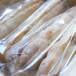 米粉入りお食事パン　クルミ8本 5枚目の画像