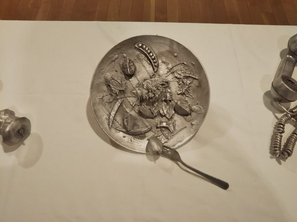 イモノ屋さんのアルミ鋳物の気まぐれアートサラダ オブジェ 6枚目の画像
