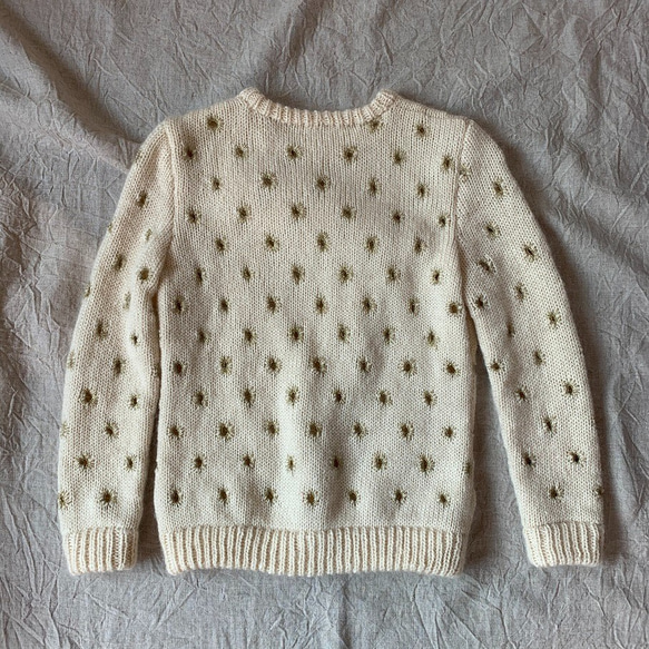 穴あきセーター 2枚目の画像