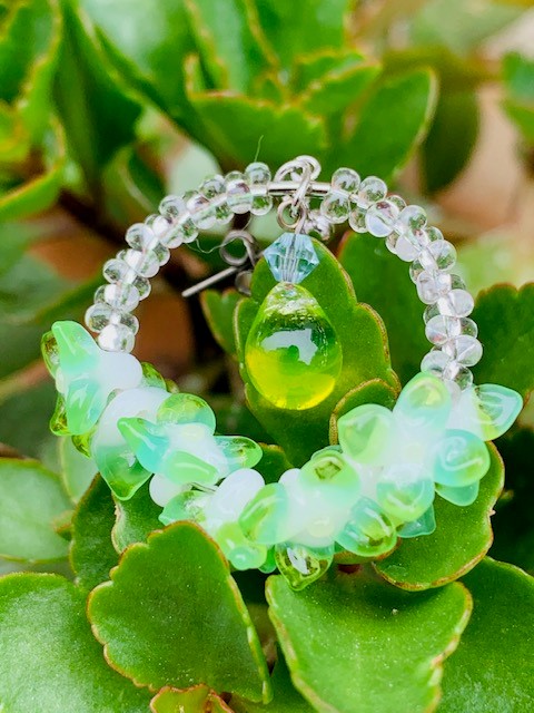 紫陽花ピアス/イヤリング　新緑色
