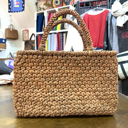【希少品1点のみ】新品 国産材 山葡萄カゴバック/チャーム ジッパー付き 希少品1点のみ】新品 国産材 山葡萄カゴバック/チャーム