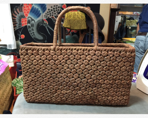 １ヶ月に1個だけ✨お試し出品✨国産山葡萄の花編み籠バッグ かごバッグ