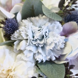 blue carnation bouquet 2枚目の画像