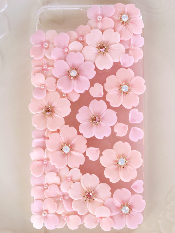 ハートの花びら桜色iPhoneケース スマホケース♡ほぼ全機種対応 5枚目の画像