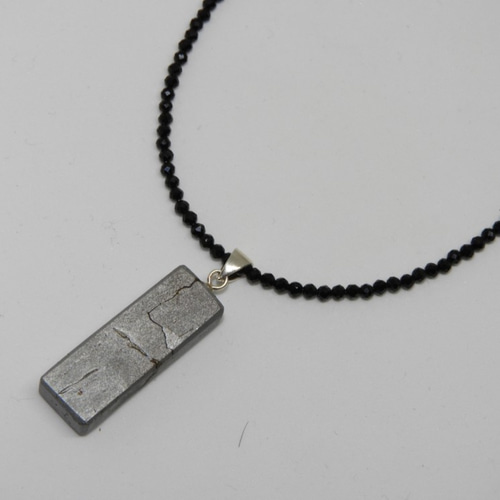 新作！！超貴重トロイライト包容物入り！宇宙の記憶！生から作った