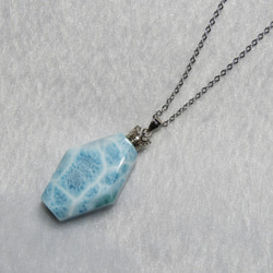 古代の秘宝！時代を超えたアクセサリー！銀化ローマングラスの