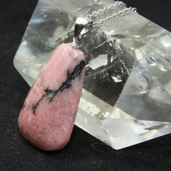 貴重！かわいいナチュラルピンクの石！大分県産ロードナイトペンダント！メイドイン＆フロムジャパン　天然石 1枚目の画像
