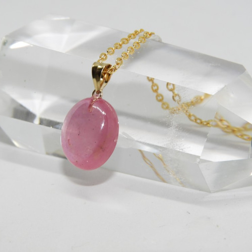 店舗完売！宝石質！シラーが綺麗に見えるピンクサファイアペンダント  