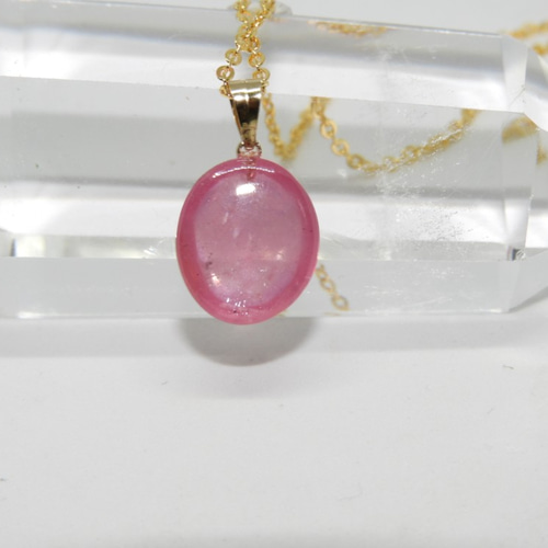 店舗完売！宝石質！シラーが綺麗に見えるピンクサファイアペンダント  