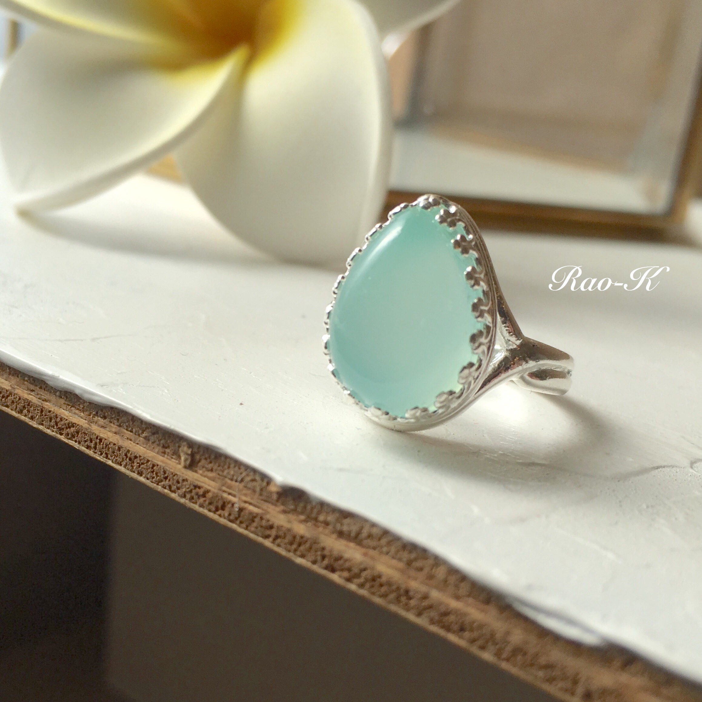 ✨ヨーロピアン・アンティーク調リング〜シーブルーカルセドニー 6,304円
