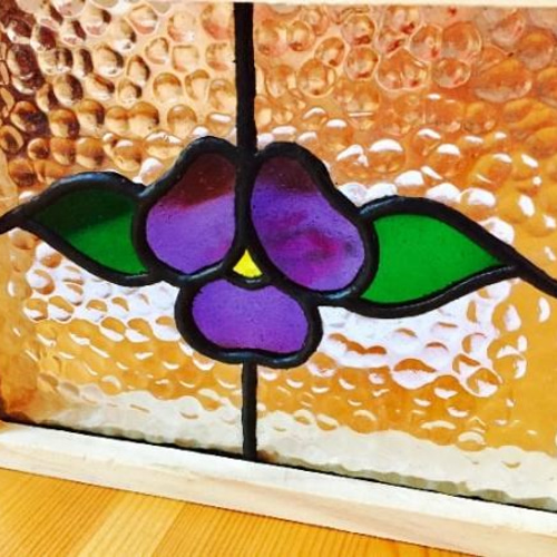受注制作】ステンドグラスミニパネルすみれ/パンジーアンティーク調