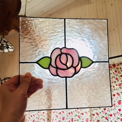 彩色玻璃玫瑰古董玫瑰面板30厘米方形木框架與特殊立場定制的古董粉紅色裝飾 第6張的照片