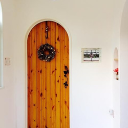 木製 アーチドア カントリー 家具 観音扉 片開きドア 建具 室内ドア ナチュラル カフェ インテリア 1枚目の画像