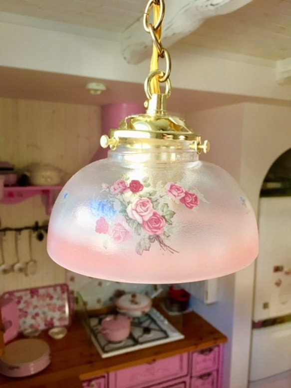 玫瑰色帶照明的玻璃燈嬌小的粉紅色吹奏照明仿古風格的玫瑰燈手提燈衛生間燈 第1張的照片