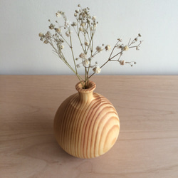 木製花瓶 第3張的照片