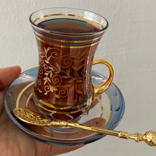 レア トルコ チャイセット アフタヌーンティー アンティーク 骨董品 イギリスから届いたアンティークのトリオ、Dorchesterの美しい
