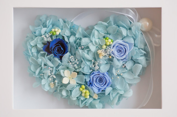 幸せを運ぶハートのプリザーブドフラワー&紫陽花ブルー 3枚目の画像