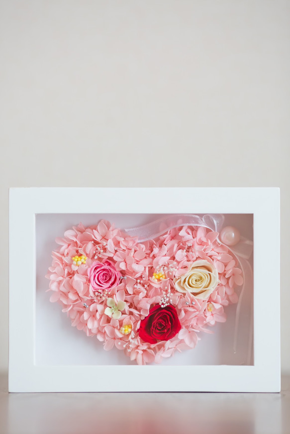 幸せを運ぶハートのプリザーブドフラワー&紫陽花ピンク 3枚目の画像