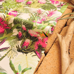 Tropicalia Light  -ART GALLERY FABRICS -EST 2枚目の画像